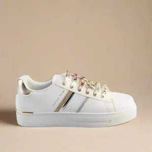 Adorn - Sneaker With Lace Trim - White/Gold