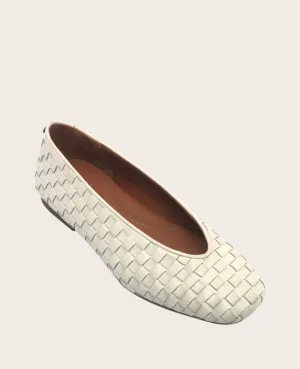 GENTLE SOULS - Willow Woven Leather Flat