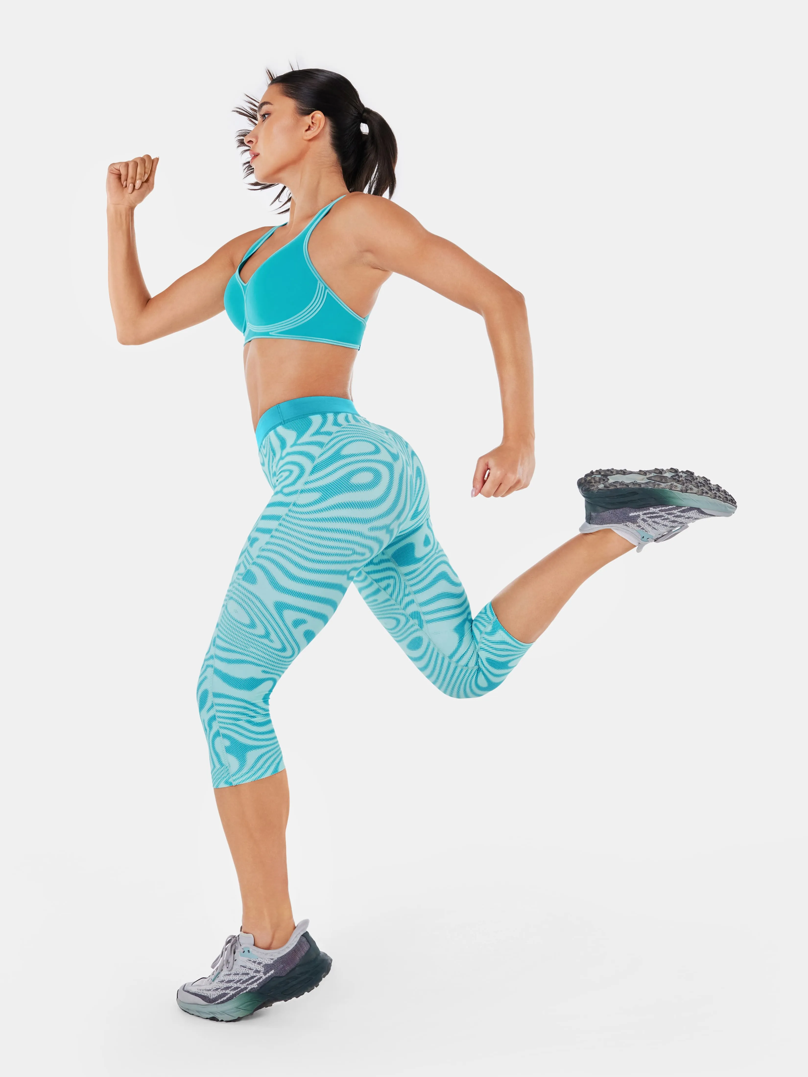 SpeedCool Capri Leggings